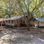 Easyatent Safari Tents Bijela Uvala Campsite *