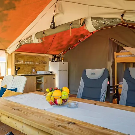 Campingplads Easyatent Safari Tents Bijela Uvala