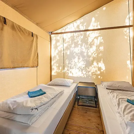 Easyatent Safari Tents Bijela Uvala ポレッチ