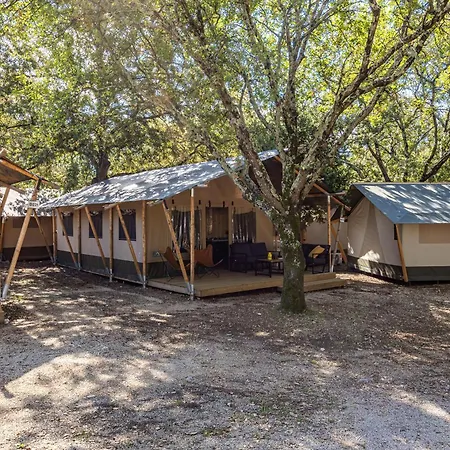 Easyatent Safari Tents Bijela Uvala Kemping *